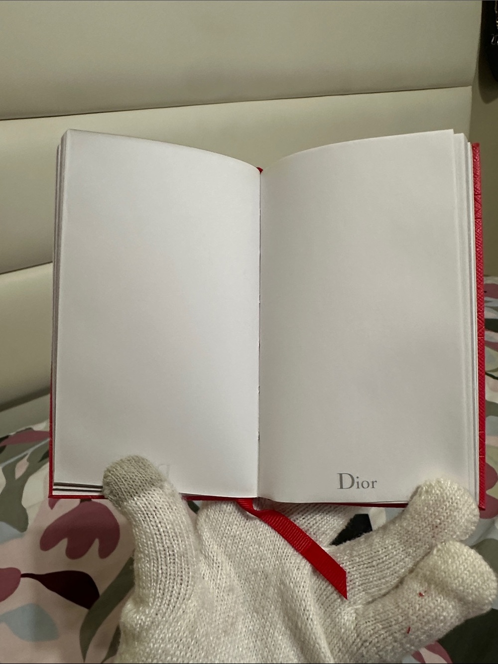 Dior Mini Note Pad - Picture 7 of 10